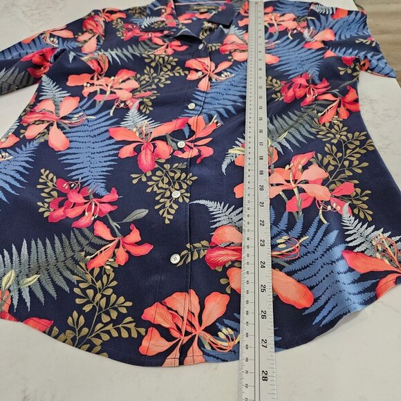 Tommy Bahama Sacred Groves Silk Camp Shirt Sz. Medium Floral Blue Tropical - Picture 10 of 11